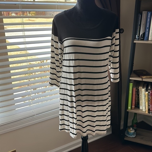 𝅺YELETE Miele Stripe Dress with pockets size L - Picture 2 of 8